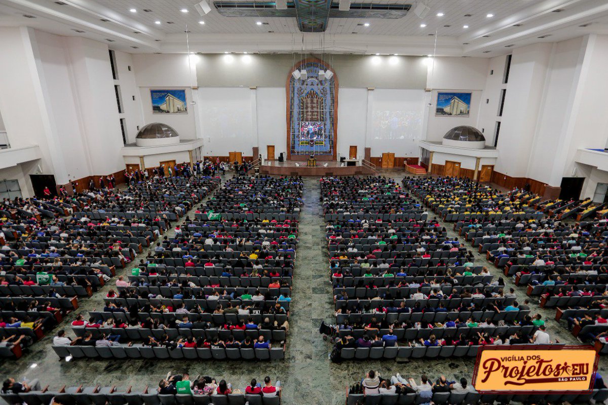 fjusaopaulo's tweet photo. Você esteve na Vigília dos Projetos ontem (10/05) em São Paulo!? O que mais lhe marcou nessa madrugada!? 
#VemPraFJU #FJUSãoPaulo 🙌 https://t.co/5996cmGpiD