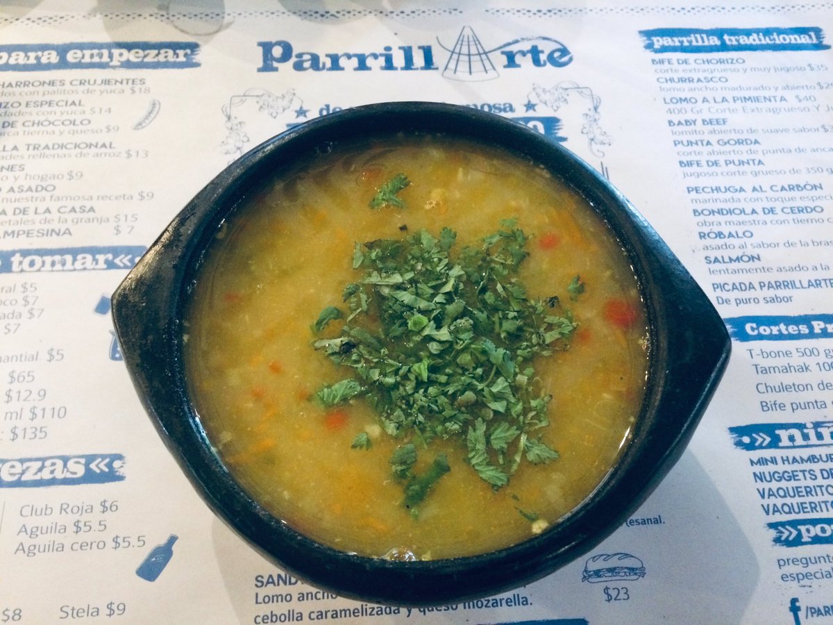 Rafangulo's tweet photo. Y después del #MasterBurgerco nada como una Sopa Campesina de #Parrillarte para calmar la ansiedad del sábado. https://t.co/r2NOpMDjvX
