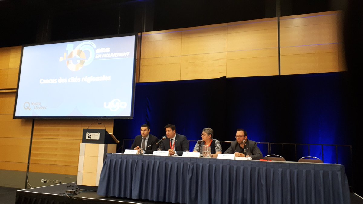 Le congrès de l'UMQ tire à sa fin. Bonne AGA des cités régionales en pm, reste à voir si on gagne un prix avec notre centre de congrès au gala ce soir.