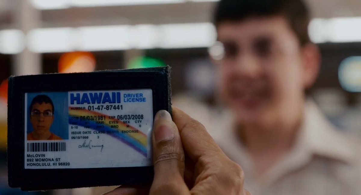 SUPERBAD (2007)

Cinematography by Russ Alsobrook
Directed by Greg Mottola
Explore more shots in our database: ops.fyi/ShotsDB