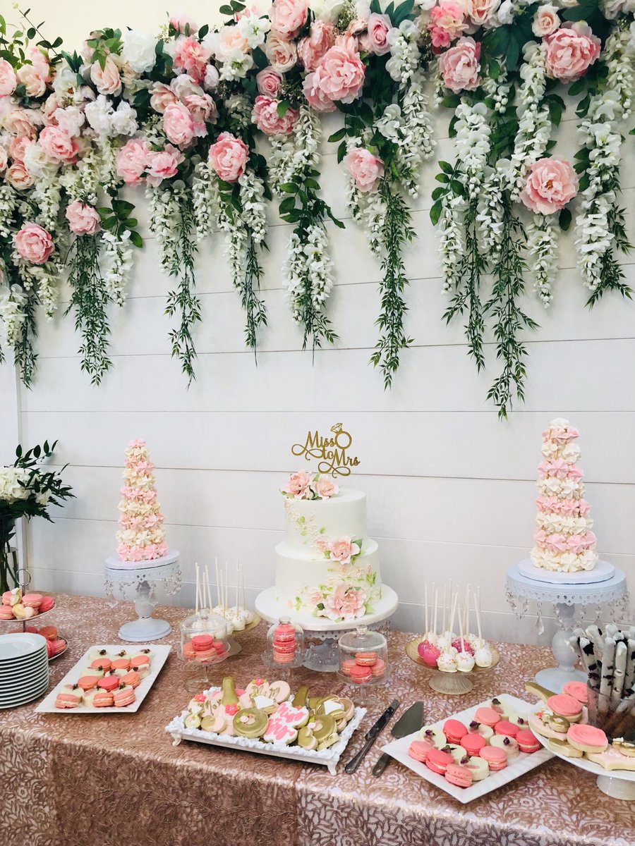 BBoutiqueEvents's tweet photo. Thinking of creating a #DIY #WeddingBackdrop but realizing you're running out of time? @BBoutiqueEvents has an existing selection of #backdrops to choose from or you can request a custom creation. Let us know what you need. https://t.co/BTZx1RpTbh