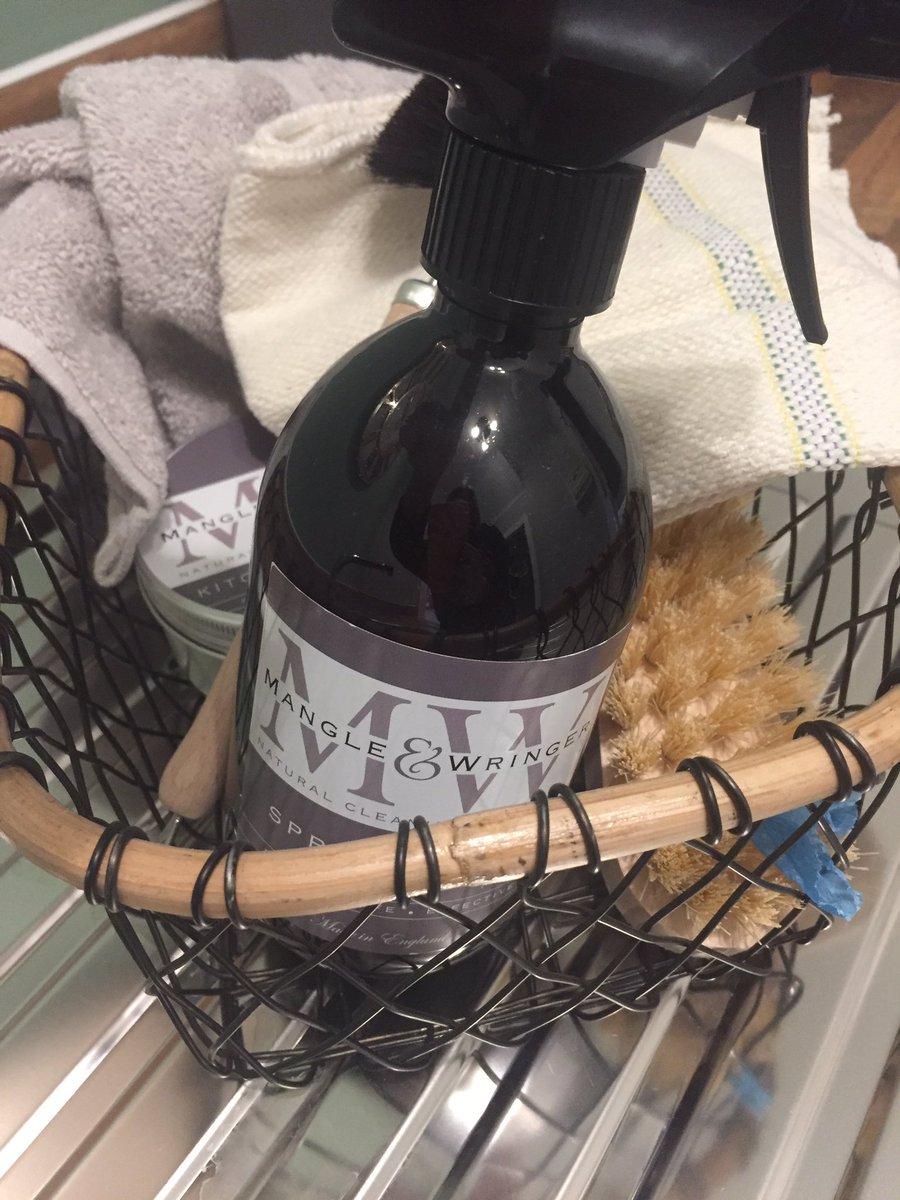 Sarah 🐡 tweet media