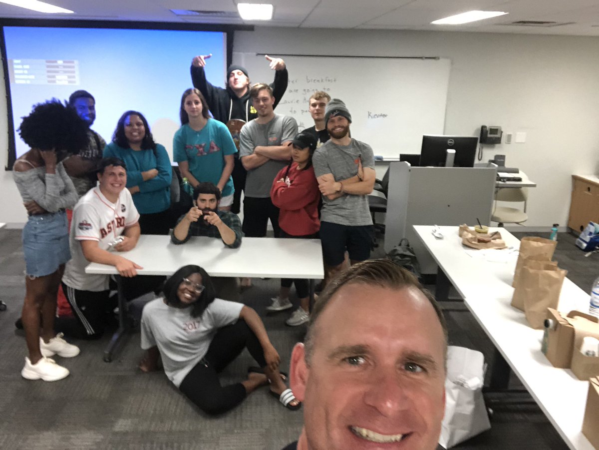 TingleJK's tweet photo. I could’t be more proud of these @Trinity_U students. The final for #Hiphop, #Innovation, &amp; sport required them to write a 2.5 min rap weaving class content w/ their personal journey. The kicker: they had to perform for the class!! Such honesty &amp; vulnerability. #TigerPride https://t.co/aJO6XSHK3c