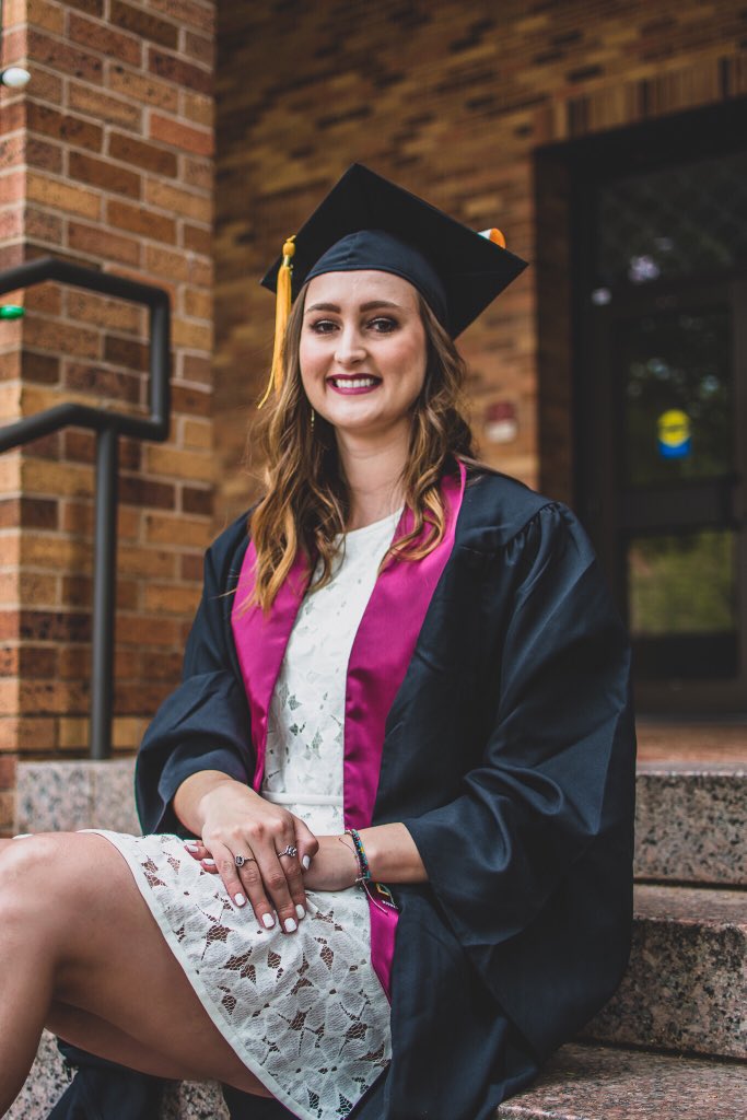 AverytheQueen's tweet photo. -3.2 GPA
-never received academic awards
-played ball for 4 yrs and cried a lot
-managed decent biology grades
-transferred schools
-failed 3 classes
-took a 5th yr
-spent some time with a counselor, (S/O Laura you rock) 

And here I am, future PharmD https://t.co/A4eDNzajnR