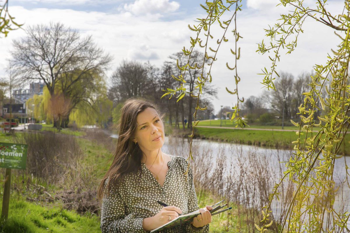 Marjolein Hund wil tekenen 
om iets te 
betekenen <a href="/Lilalein/">Marjolein Hund</a>  rd.nl/1.1567445