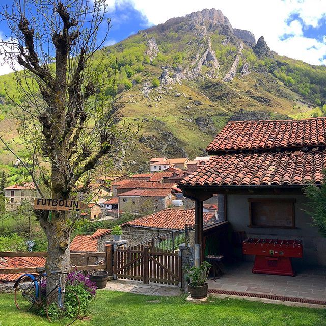 anibaltrejo's tweet photo. El futbolín con las mejores vistas del Mundo :) #DescubreLiebana #PosadaCucayo #cantabriainfinita #dobres #ComerenCantabria
@posadacucayo @liebana_rural @eldiario_cem @cant_infinita https://t.co/dfbXybFTYS https://t.co/3R13OzlxSY