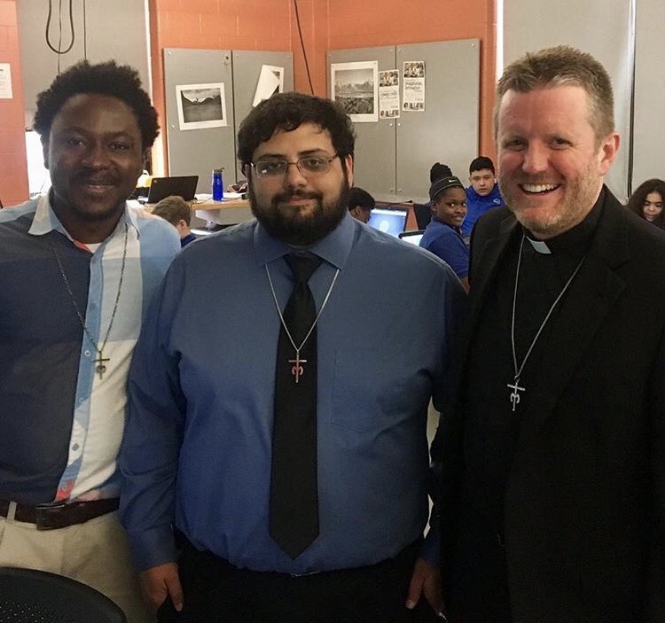Justinquiroz's tweet photo. Congratulations Bro. Tchammie Kadja SM! #flyergrad19 #marianistfamily #societyofmary #marianistvocations https://t.co/4lbiNbH31a