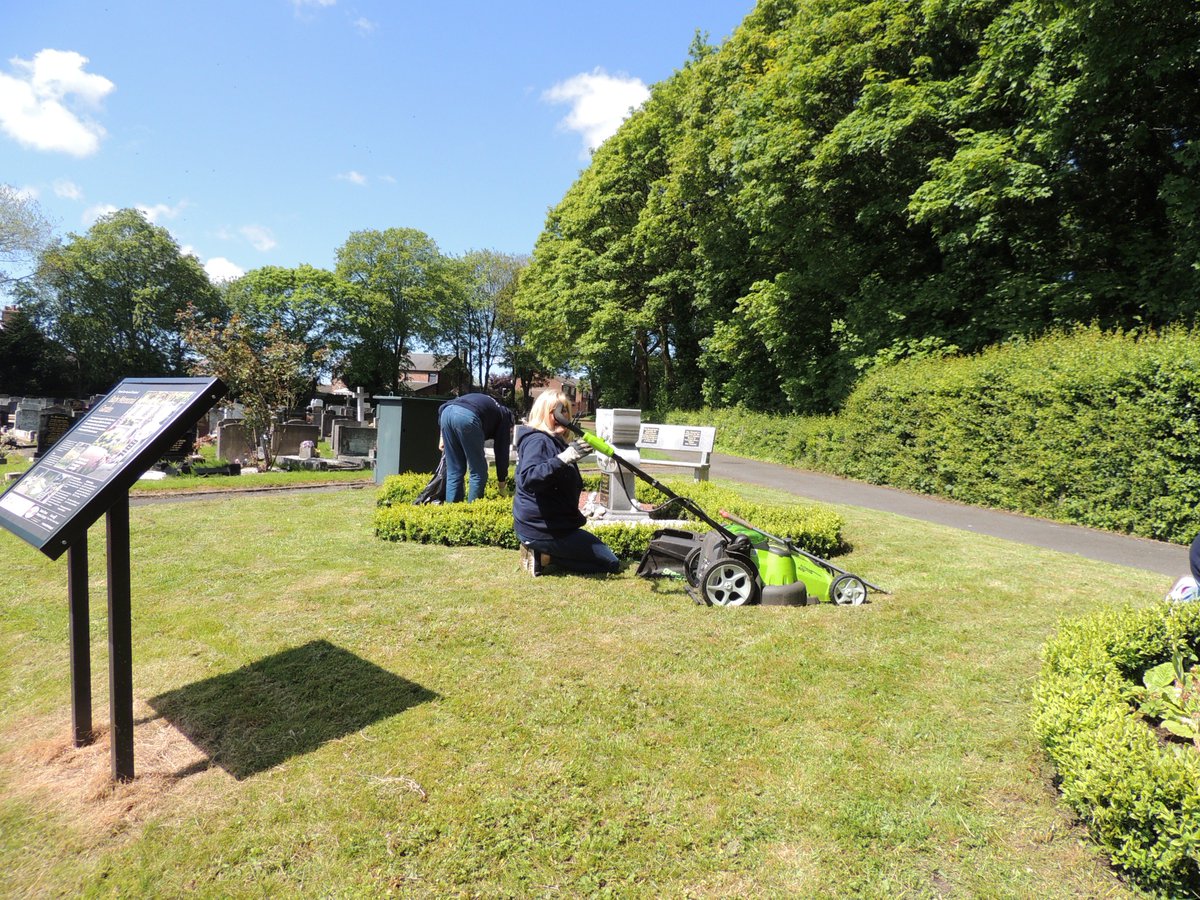 FriendsofFOPCC's tweet image. Another lovely afternoon for FOPCC today.  We've worked on the Babies Memorial Garden and cut the grass, weeded and planted summer bedding plants.  Don't we look posh in our new uniforms?