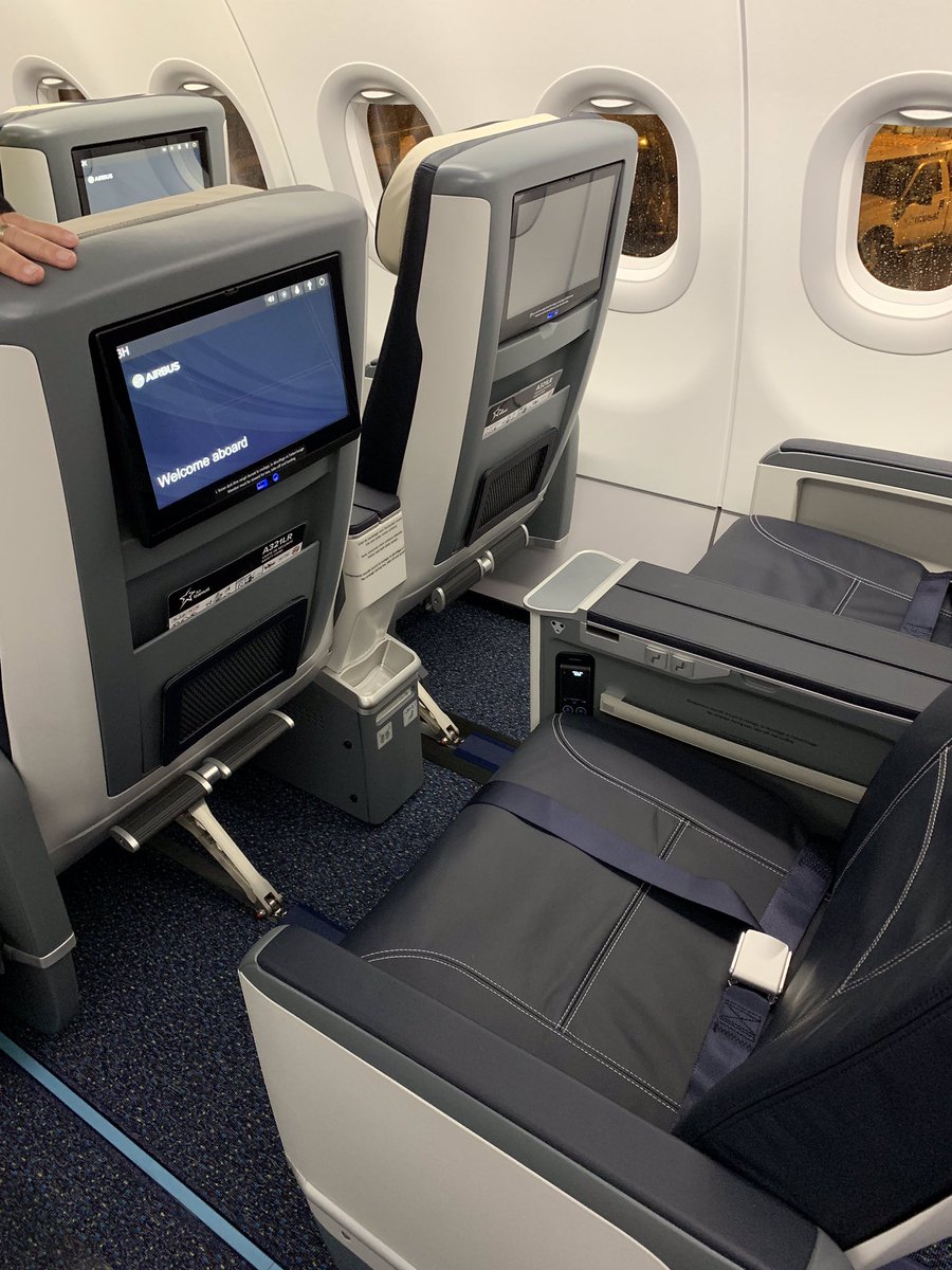 HowardLiebman's tweet photo. Thank you @airtransat for the sneak peak aboard the 1st of 15 stunning new @Airbus #A321neoLR #airplanes ✈️👌🙏 #aviation #airlines #travel #avgeek #yul #VacationIsCalling https://t.co/IiW3eOt6TR