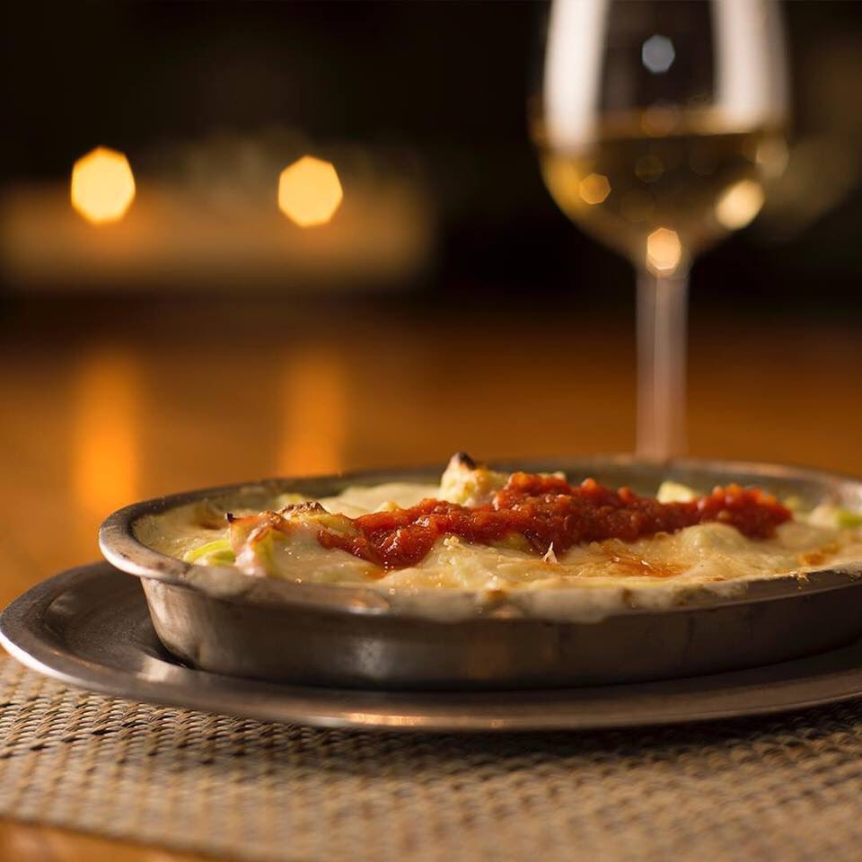 ALMAlbecFest's tweet photo. Menú #ALMAlbec de @LaMarchigiana junto a @ZuccardiWines 🍷🍴 
Reservá a través de https://t.co/AbNDfykiIn … o desde la app de @GuiaMendozaGour

#TeInvitamosALMAlbec #MalbecWorldDay https://t.co/TpC0yJutO3