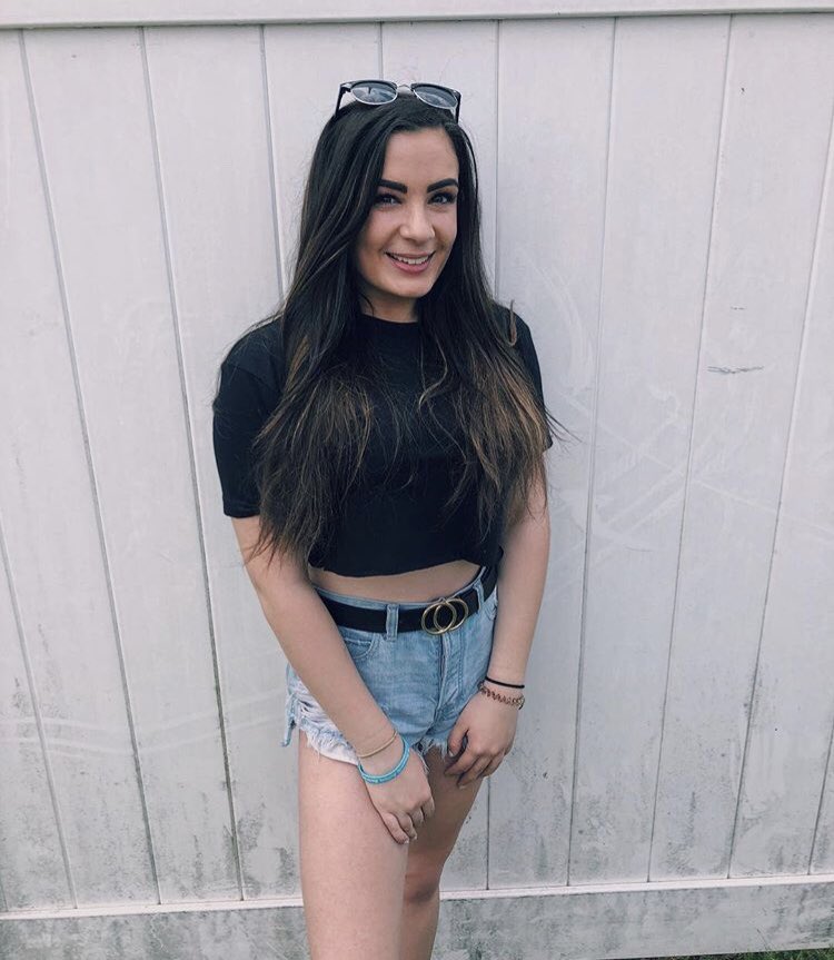 Happy Birthday to our awesome sister Devyn! We hope you have the beSDT day!! 💙