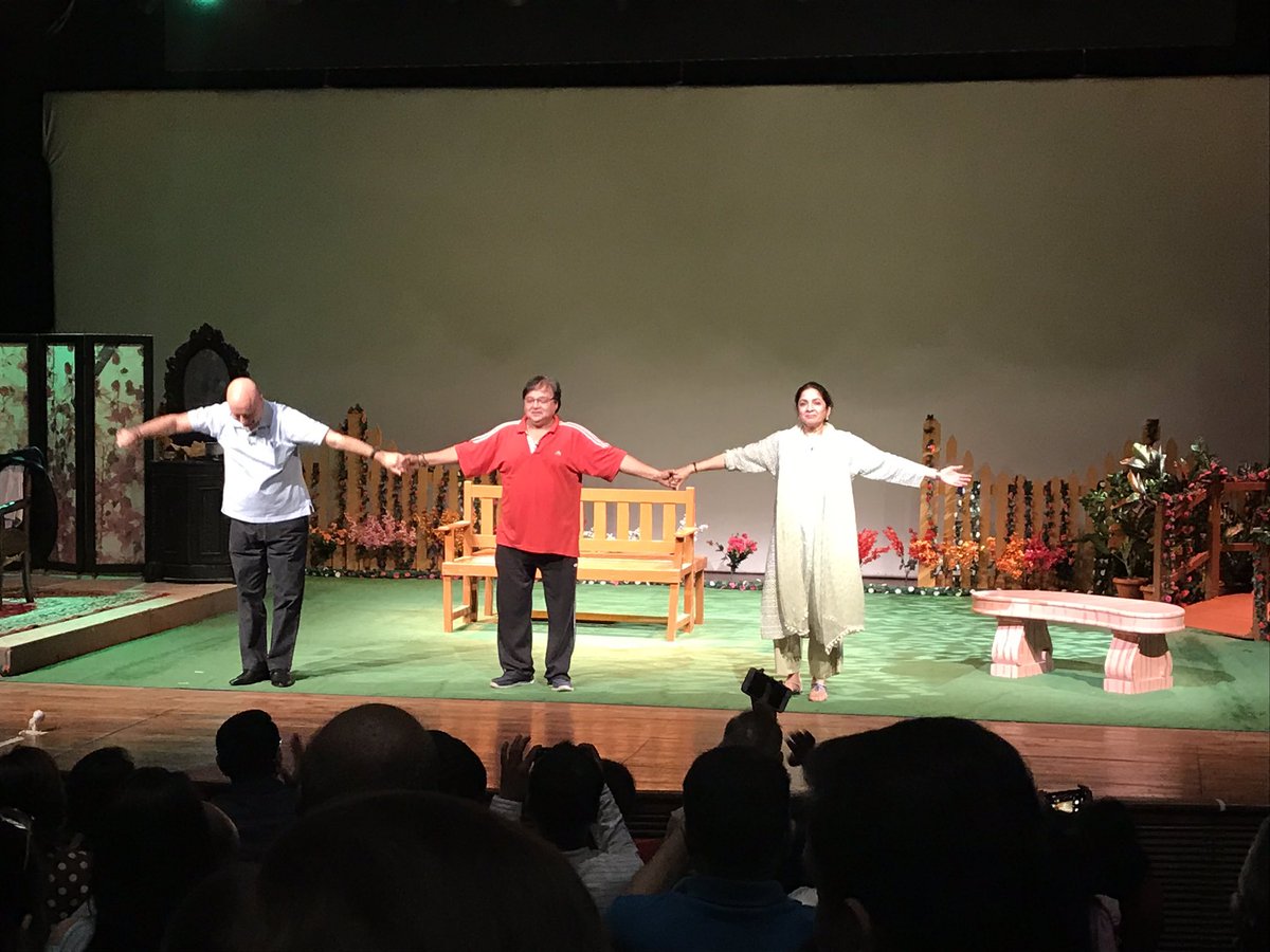 justscorpion's tweet photo. I smiled, I laughed, I cried! Just came out of #MeraWohMatlabNahiTha that narrates an emotional love story of Pritam and Hema beautifully helmed by @bolbedibol uncle❤️@AnupamPKher @Neenagupta001 @actorprepares https://t.co/ZpIPCrfFWt