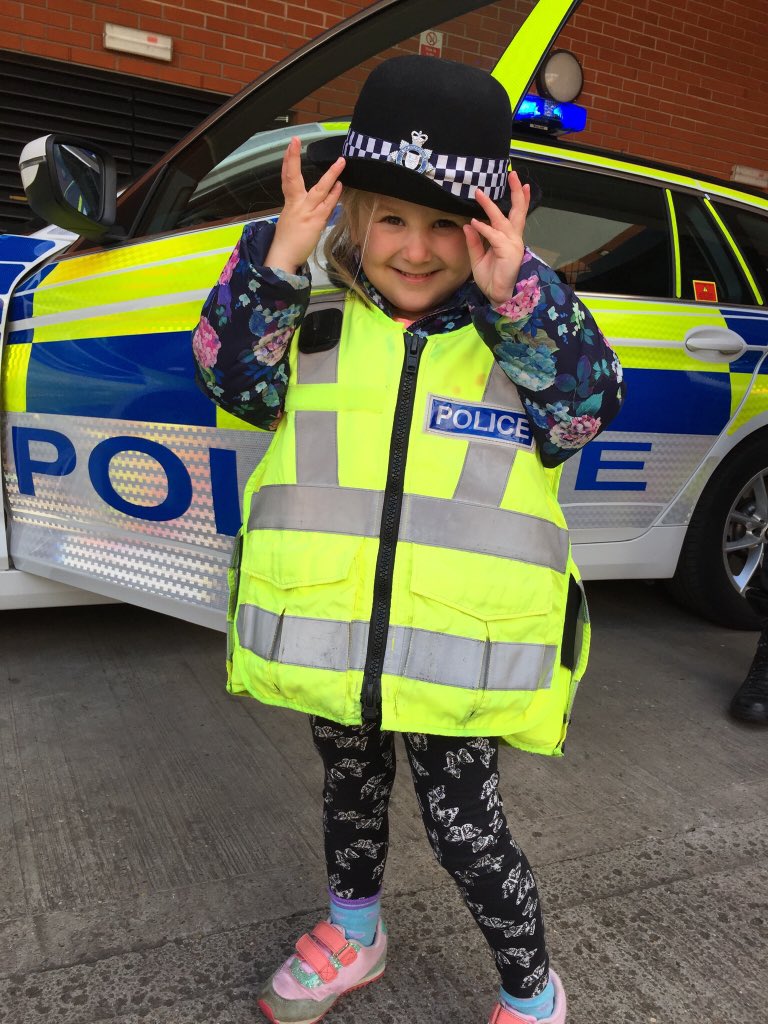 hvlee_mtb's tweet photo. @leicsPLOD @LeicsFireRescue @LeicsPoliceRPU @leicspolice @LFRSFireControl @LFRSBirstall Eva loved it! ����‍♀️ https://t.co/p0IYCKgxbt