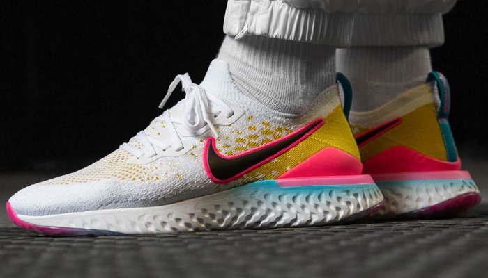 nike epic react flyknit 2 pink blast