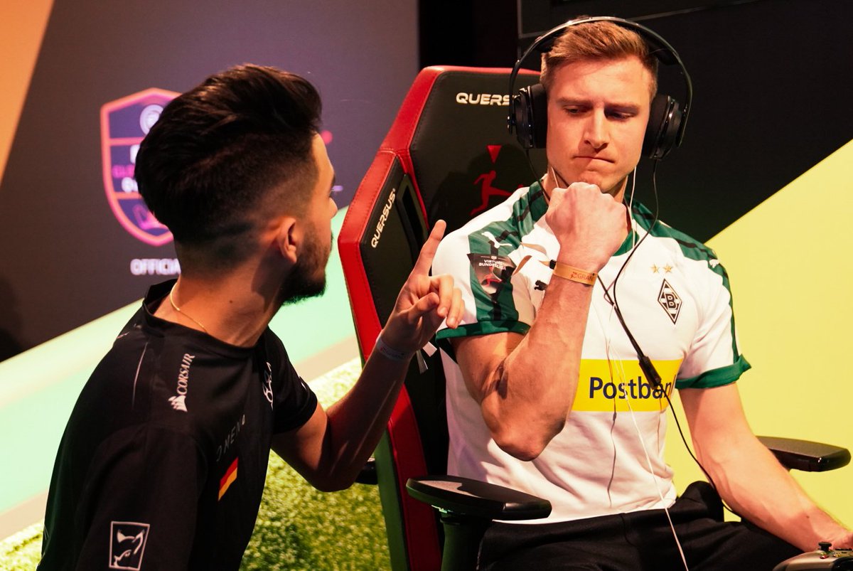 BIGCLANgg's tweet photo. Strong match by @Der_Gaucho10 that puts him back on the board!
Playoffs secured!
#GOBIG #BIGFIFA https://t.co/I6LvUtwG49