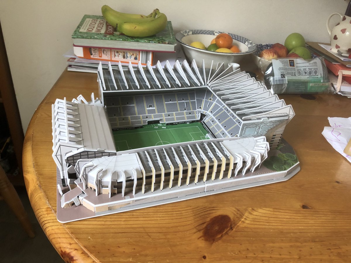 JamesWalton11's tweet photo. Weekend off = chance to build this eventually. Such amazing detail @BackPageShop https://t.co/0oucyPRl9v