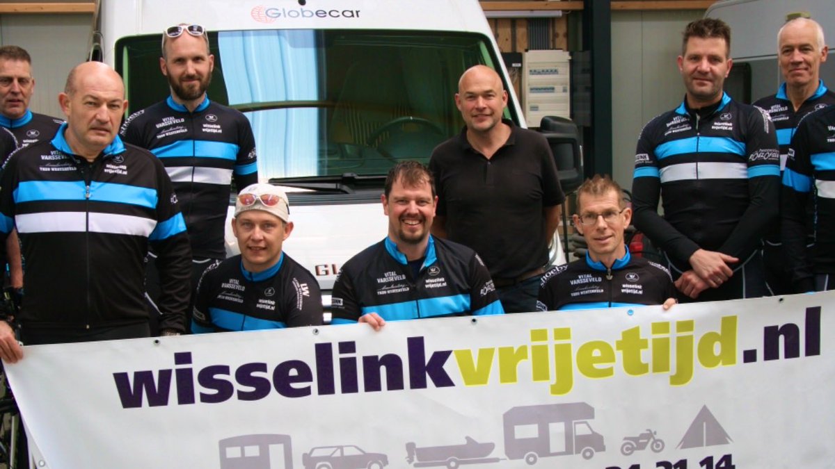 wtcdeslinge's tweet photo. Vandaag bij 2 sponsoren op bezoek met een delegatie van @wtcdeslinge  #Wisselinkvrijetijd in #varsseveld en @FlynthGroenlo, dank voor jullie gastvrijheid https://t.co/ZqglkovBLG