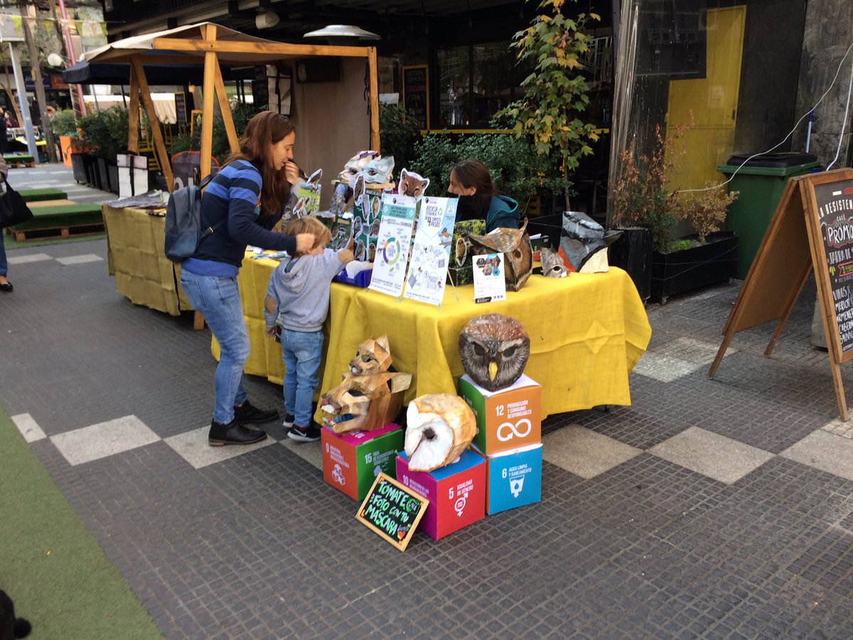 planificable's tweet photo. Estamos recibiendo tetrapack en el Mercado Drugstore, también estamos ofreciendo nuestro material sobre biodiversidad chilena 🦉
¡Ven a sacarte una foto! 📸
#planificable #educacion #sustentabilidad https://t.co/qhBZbaH4nH