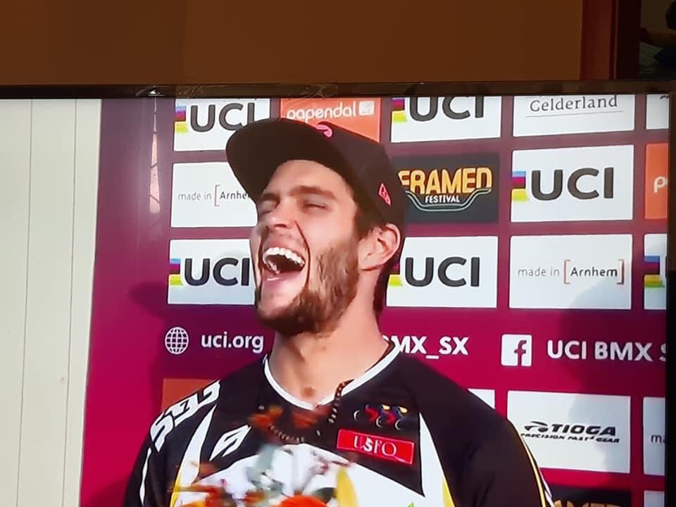 alfredocampov's tweet image. Hoy en el podio mundial!! Con el #593 y por el país más lindo de todos!!!  Viva el Ecuador!!! Gracias por el apoyo. Vamos equipo!!! #pedaleandavida