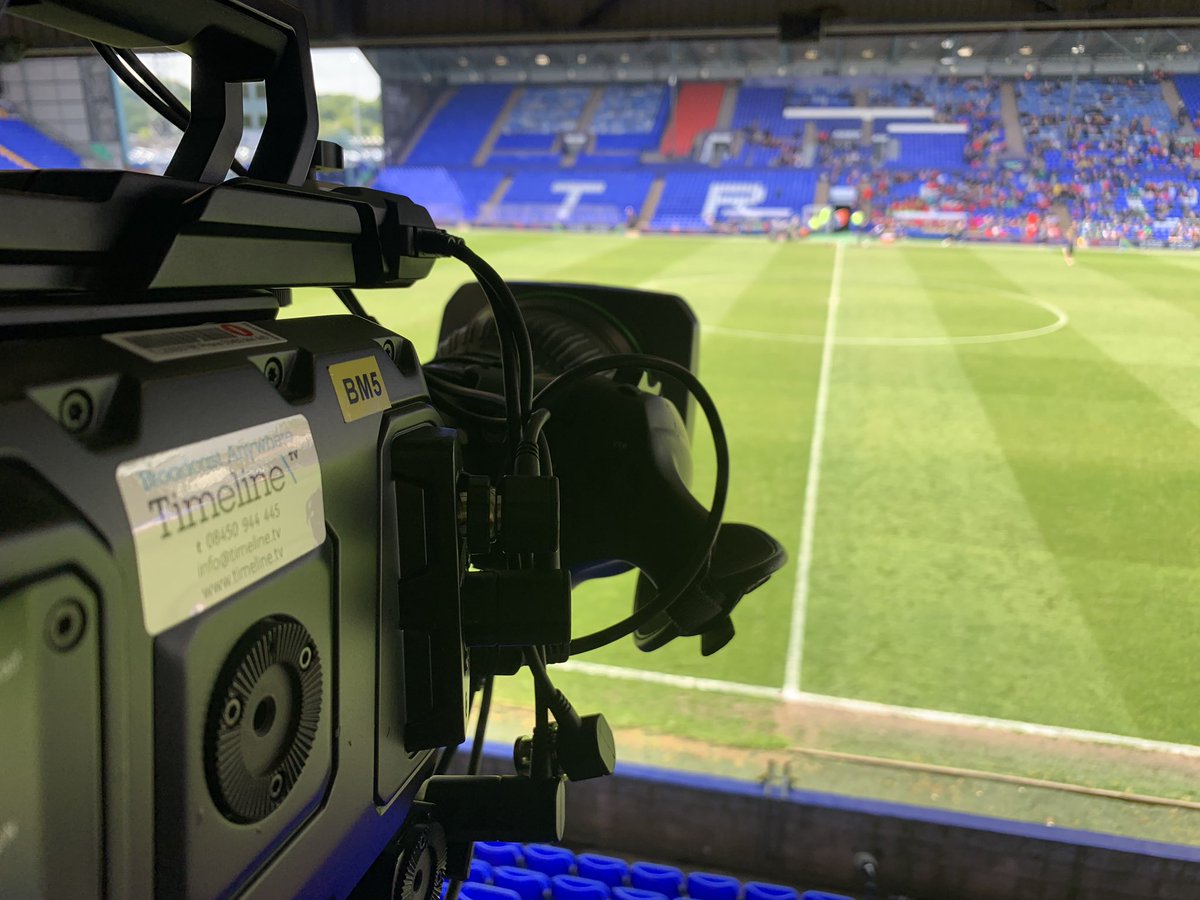 benjietvf1's tweet photo. @Timeline_TV @MobileViewpoint Last match of the Women’s Super League Season for me today at Tranmere Rovers. It’s been a great season for me working with and meeting some lovely people. Roll on next season for more of the same 👍😀⚽️⚽️ #wsl #camera #mvp #singlecamera https://t.co/SIcBYPutPw