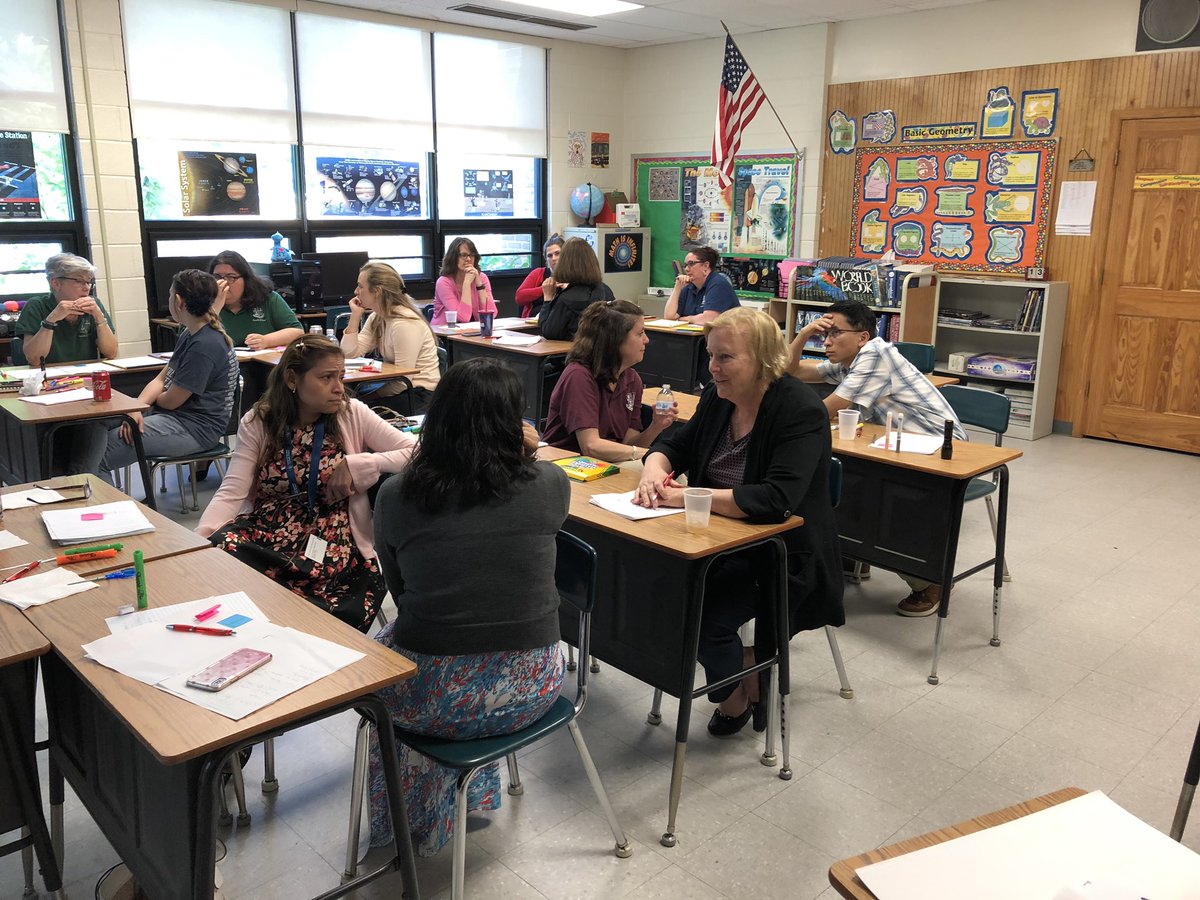 AmyKinesTools's tweet image. Love getting started supporting a new school. #StAmbrose #ReadyAimTeach #ProactiveTeaching