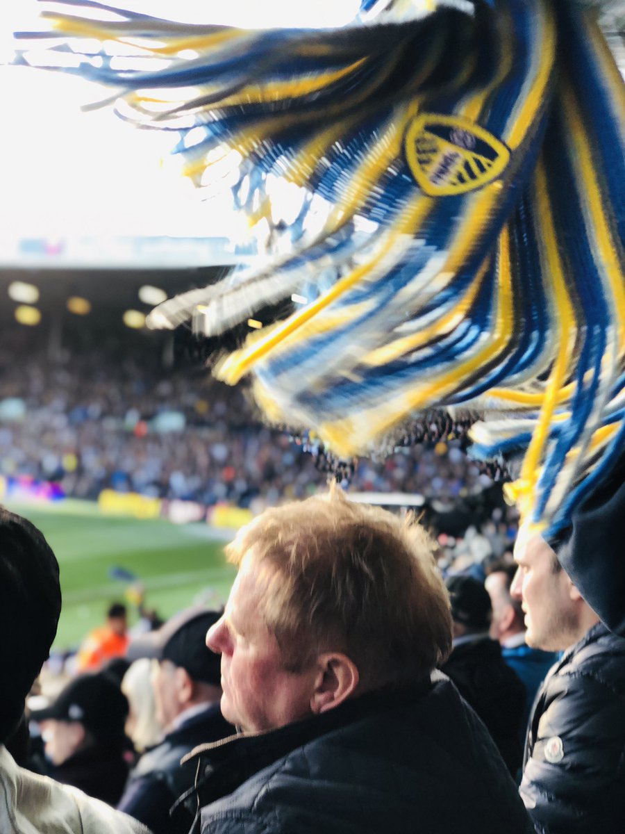 drmahendrapatel's tweet photo. I’m sooooooo happeeee #lufc #totfl #waccoe #mot delighted to see #roofe doing the business #EFL #SkyBetPlayOffs 
DERBY COUNTY 0-1 LEEDS 
Just look at dream scoreline👇🏼
I’m streaming it from train —never done that before thanks to my friend @iQFilmmaker 

#bielsaboys #baloobielsa https://t.co/aXlsVzobYm