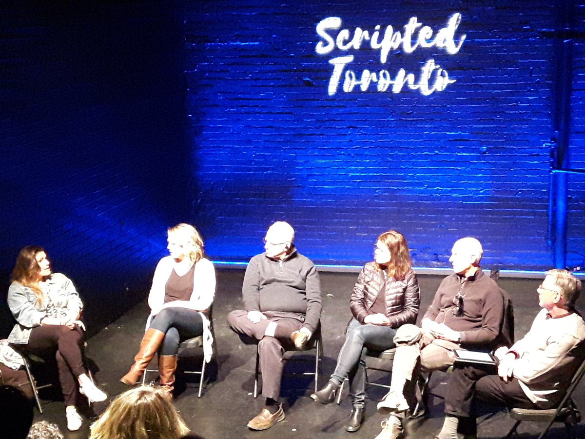 LisaRandall16's tweet photo. @ScriptedToronto underway! Great panel last night @RonFalzone #KatSandler @snieckus @jwsweet #DebLacusta & @DanCastellaneta sharing experience about writing. Congrats @ScriptedToronto wonderful new festival #ScriptedToronto! #SoraurenBookClub May 17!! @beyondwallsTPM 7 tix left! https://t.co/GI1uRXsUBt
