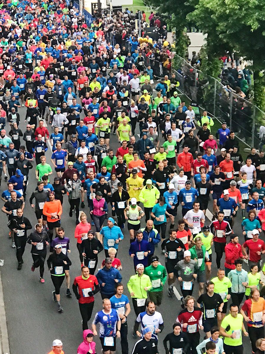 Der 16. SRH Dämmer Marathon ist gestartet! Wir wünschen allen Teilnehmern viel Erfolg und eine tolle sportliche Bestleistung.