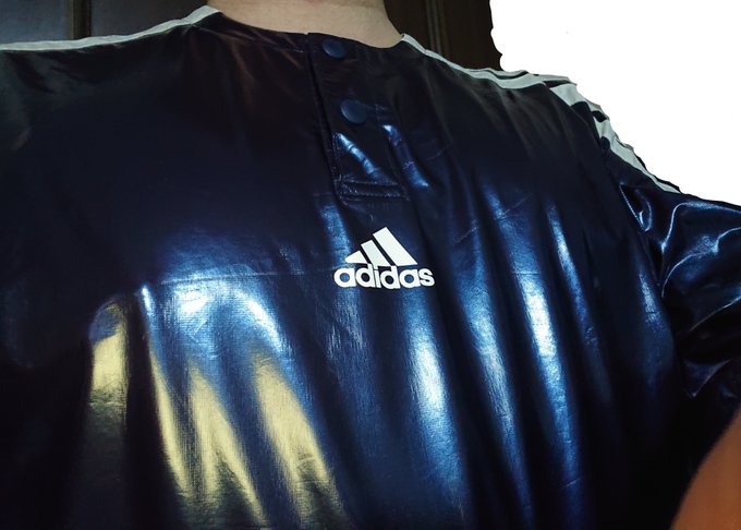 Popular Tweets Of Sinji1810 1 تحليلات تويتر الرسومية الخاصة بهوتويت Whotwi