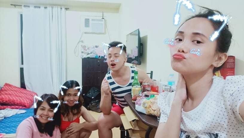 iambelrodriguez's tweet photo. A strong friendship doesn't need daily conversation or being together. As long as the relationship lives in the heart, true friends never part. โฅ๏ธ Insert Patricia Grace
#HSbarkada #reunited #friendsforkeeps #22years https://t.co/nZ8WFEh7Rw