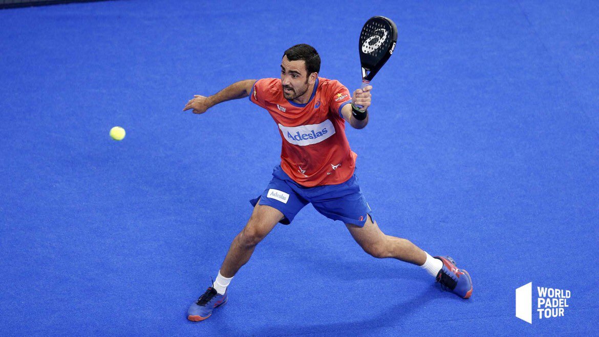 FBelasteguin's tweet photo. Nuevamente toca felicitar a Paquito y Juan. 
Perdón compañero por mi actitud y mi juego durante la primera mitad del partido. Que el final no tape lo mal que jugué en la primera parte del encuentro. Tengo que seguir trabajando más si cabe para aspirar a ganar torneos.A recuperar! https://t.co/Vv8Yedk3RC