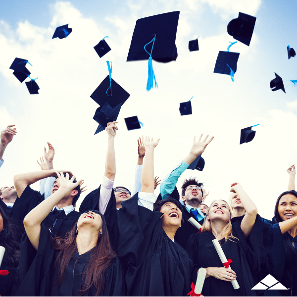 EnclaveLiving's tweet photo. Congrats to everyone graduating today! Enjoy the day, you've earned it! #Graduation #FinalsAreOver #Celebrate https://t.co/4KrbRmxe5k