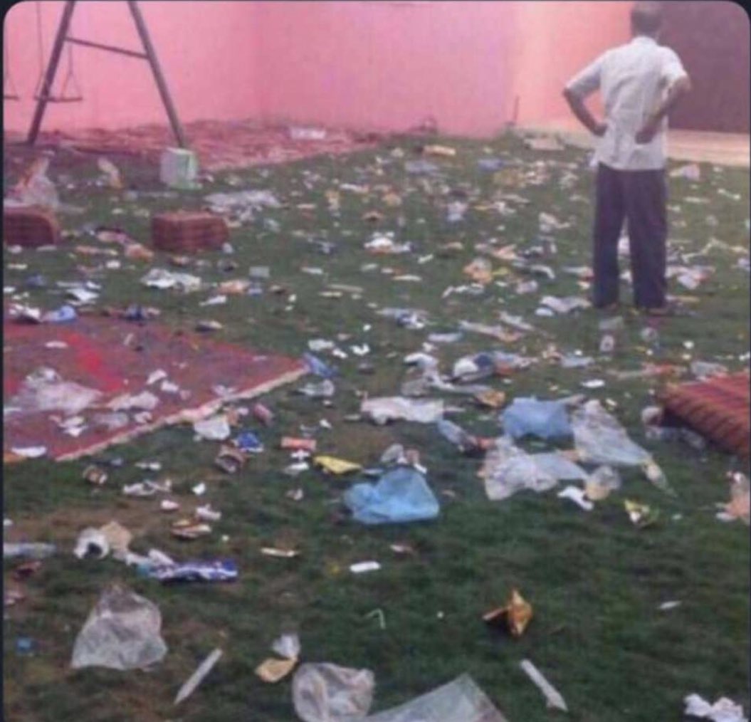 وسادة طبية مضادة للإرتجاع المريئى لحل أعراض الارتجاع المريئي وتقويم العظام  من خلال دعم ورفع الجزء العلوي من الجسم وذلك بالحفاظ على الأحماض داخل المعده.  - مناره المستلزمات الطبيه, image size:1055x1014