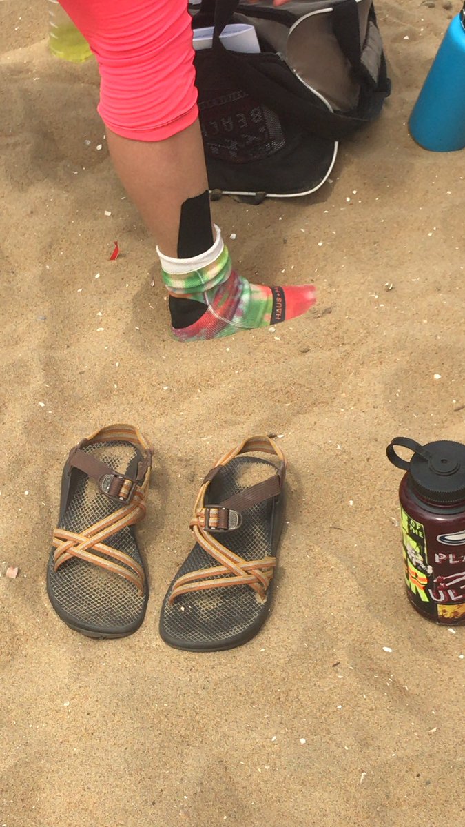 ThrowtoriousRBG's tweet photo. RBG with the W and the freshest socks in town!!! https://t.co/6bryN7hrF4