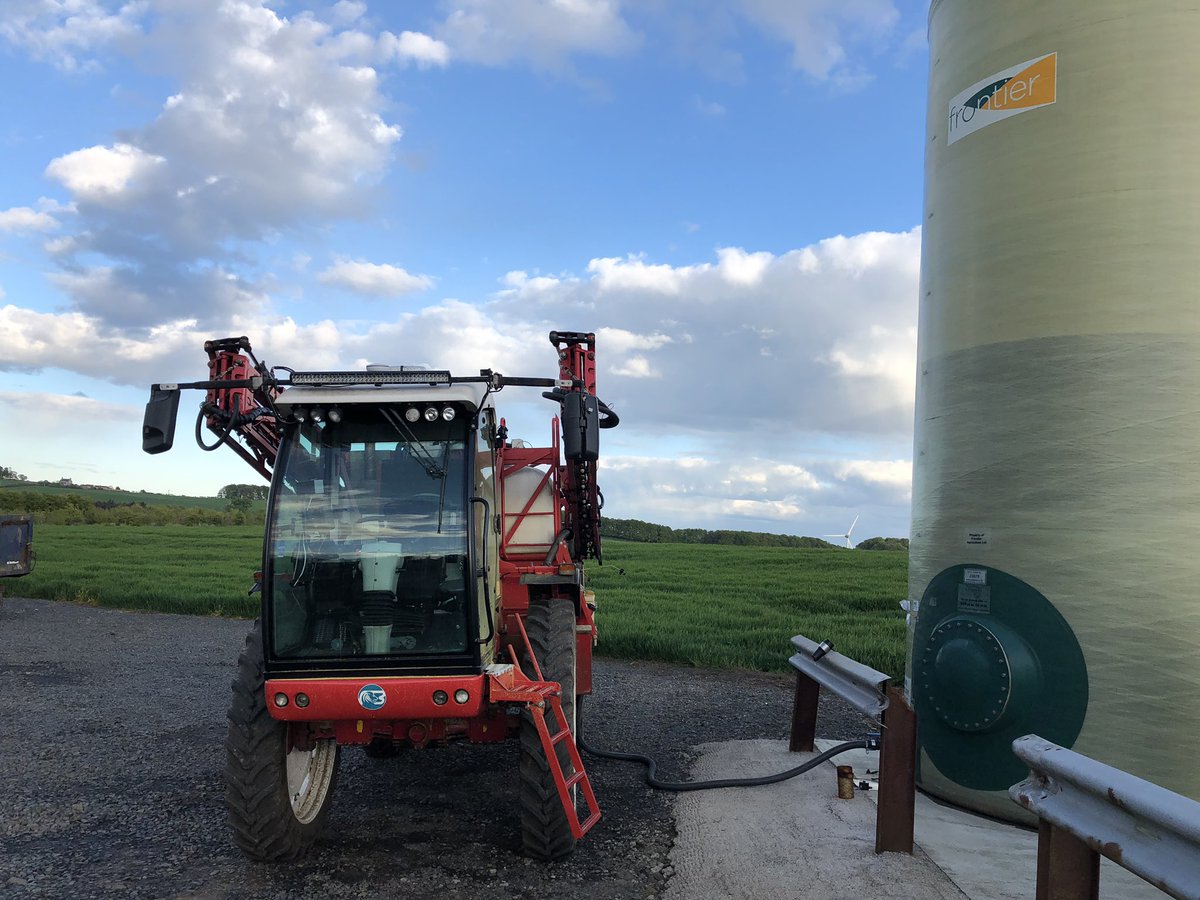 ForthCrop's tweet photo. Last load of the evening #fert https://t.co/JheWtXWemk