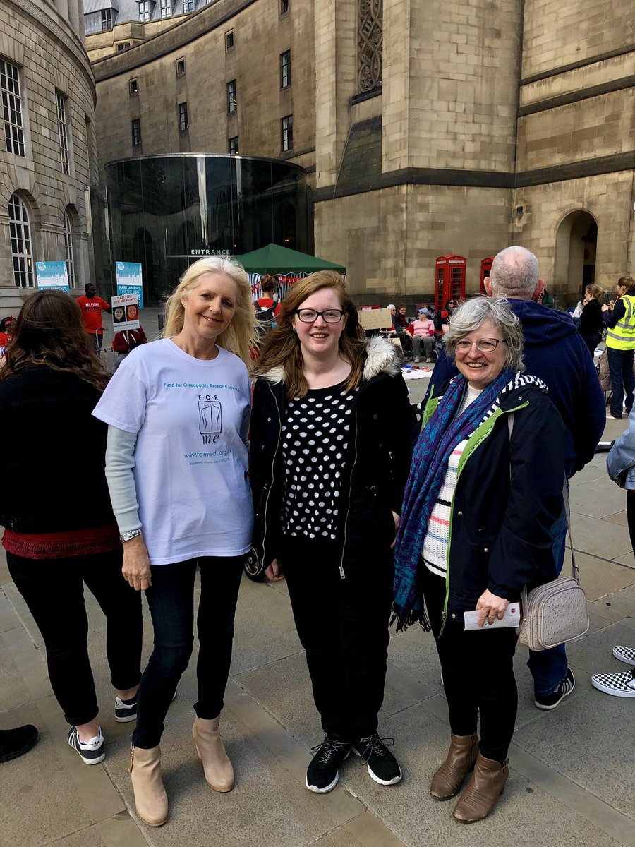 FORME_Charity's tweet photo. It was so lovely to meet Clare &amp; her mum Gill today at Manchester’s #MillionsMissing - wishing you all the best in your recovery Clare 🙏🏼💫 https://t.co/lgFxhQkVRi