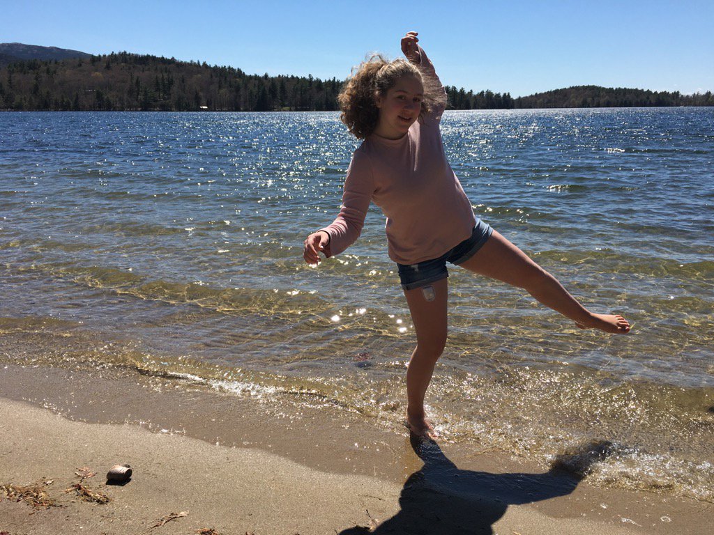 dickober's tweet photo. Sun! Sky! Mountain! Water! After a verrrrry long winter, nothing like the first good spring day at the lake. https://t.co/pruaTWYmJ4