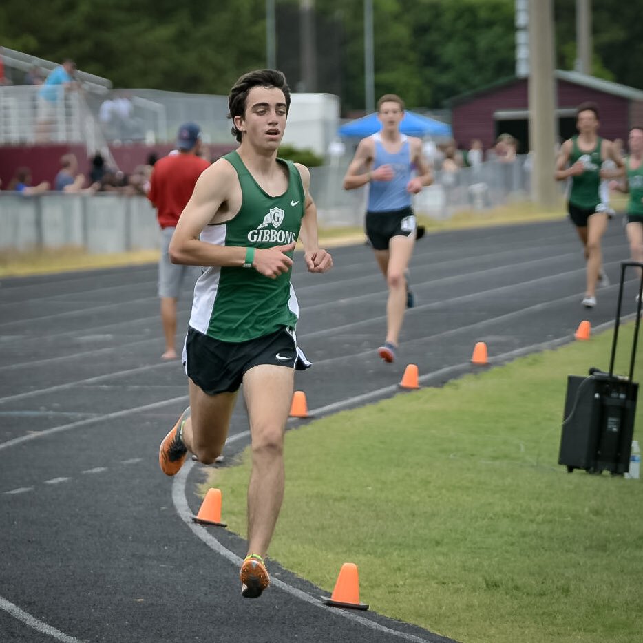 MSCarolinas_'s tweet photo. Lowell Hensgen rolls to a #4AMideast 3200m title. Ian Harrison, Brian Picone and Carson Williams also advance 

📸 @DLoughlinPhoto https://t.co/qeemLKwQxy