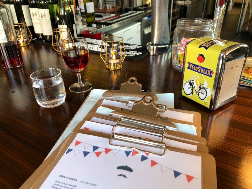 Hope you’ve enjoyed the Bristol sun ☀️ this fine Saturday. Our bar is well stocked and ready to welcome you to round off the perfect day! 🍷 

#BristolFood #Bristol