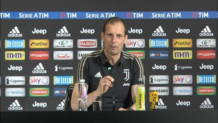 TifosiBN's tweet photo. 🇮🇹 #Allegri: «A breve #incontro con #Agnelli. Io voglio restare» ➡️ https://t.co/B1htZh6exr
🇬🇧 #MaxAllegri: 'Had #Juve #plans for six months' ➡️ https://t.co/Dmnr0TpOjh
#RomaJuve #SerieA #Giornata36 #W8nderful #JuventusCampioneDItalia #Scud8 https://t.co/hmYQ1CBGsN