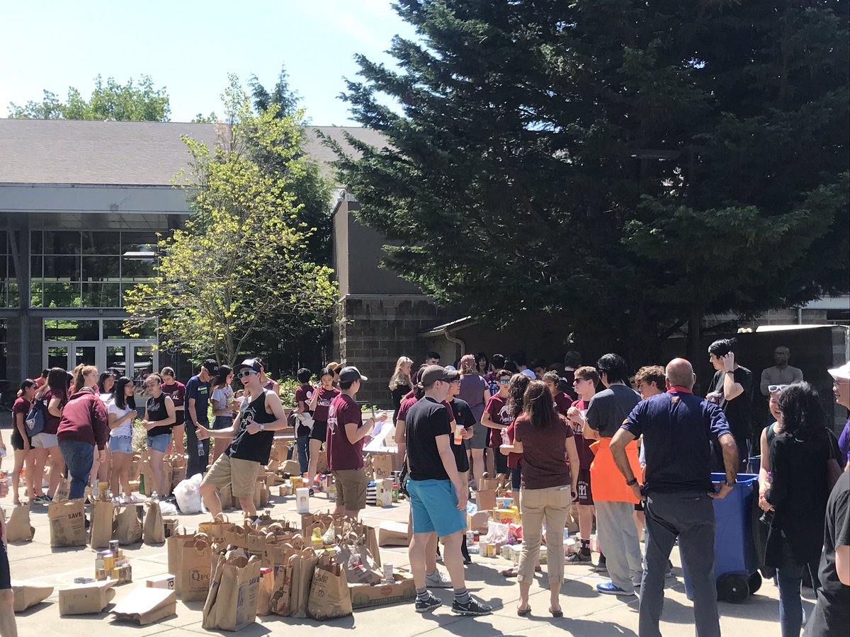 MIHS Band tweet media