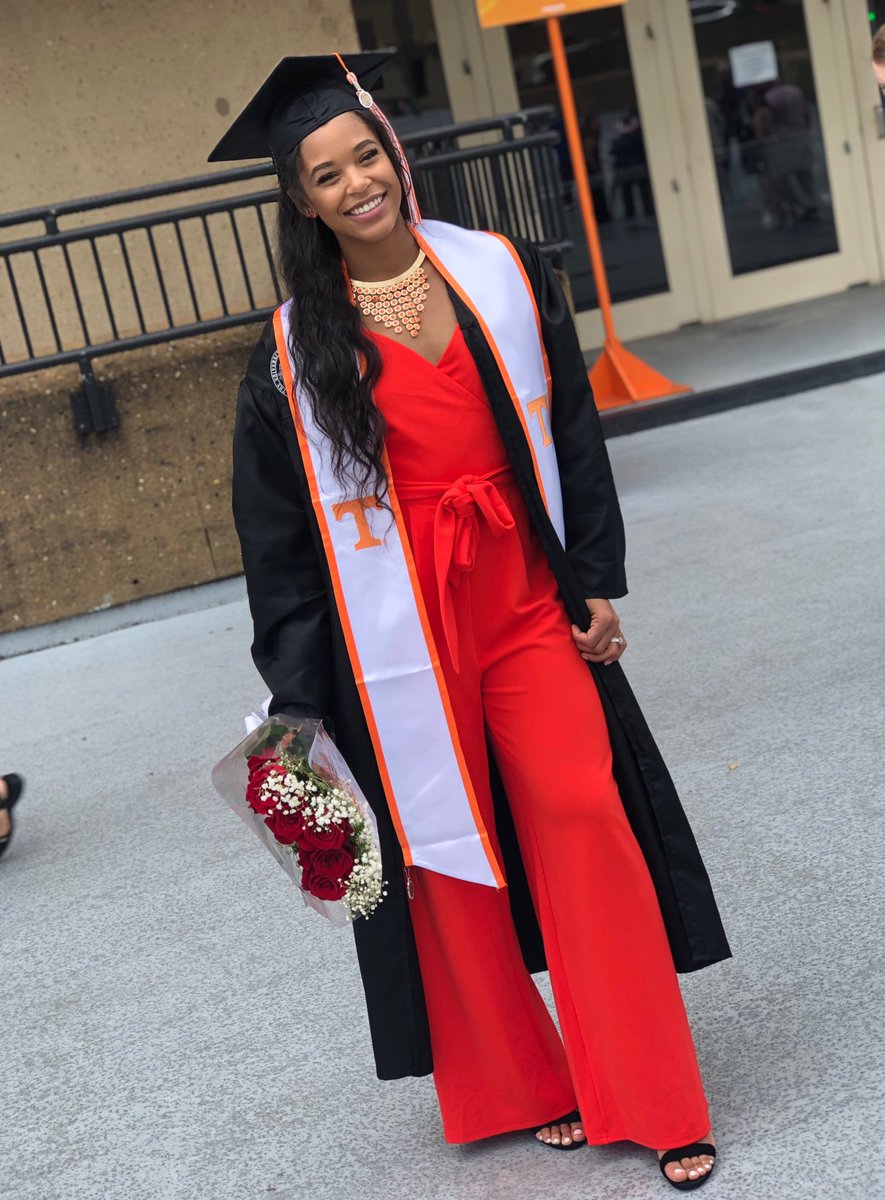 BiancaBelairWWE's tweet image. 🧡Because this matters🧡
#UTGrad