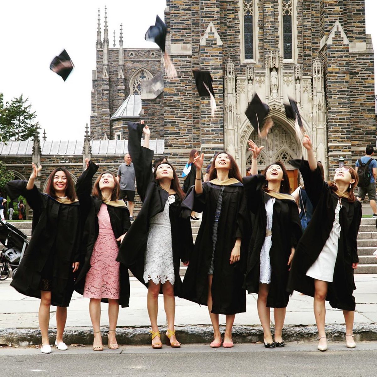 DukeFuqua's tweet photo. Congrats to all our graduates and thanks to the friends and family who supported them throughout their business school journey!

#Duke19 #FuquaAlumni https://t.co/V87oEgrYIm