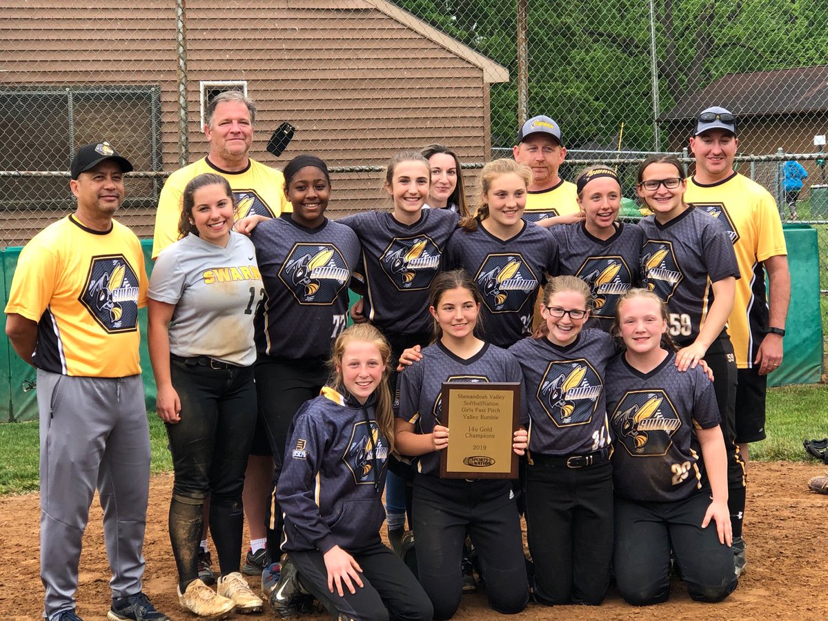 troymezz's tweet photo. Proud of The Swarm girls today!! #PollenNation #Domination 🥎🥇 https://t.co/TeAiFaPIBW