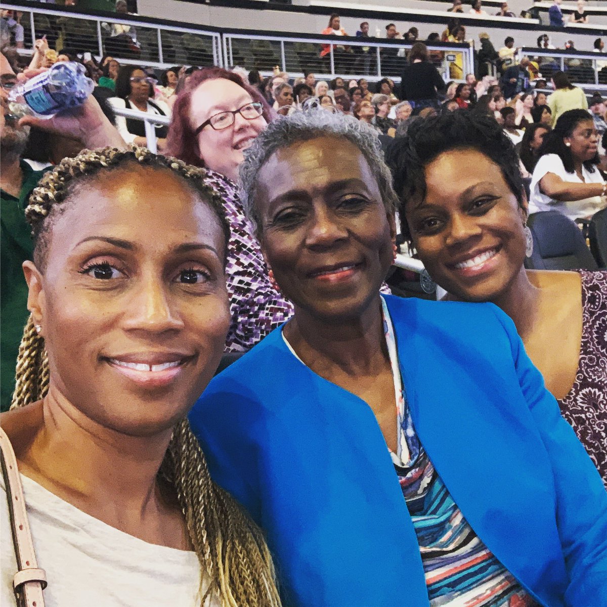 Surprised my two favorite moms with tickets to #becomingmichelleobama for Mother’s Day! 💕 Thank u mom for making me everything I’ve become and for walking with me sis into everything I am becoming. Love u both! #iambecoming
