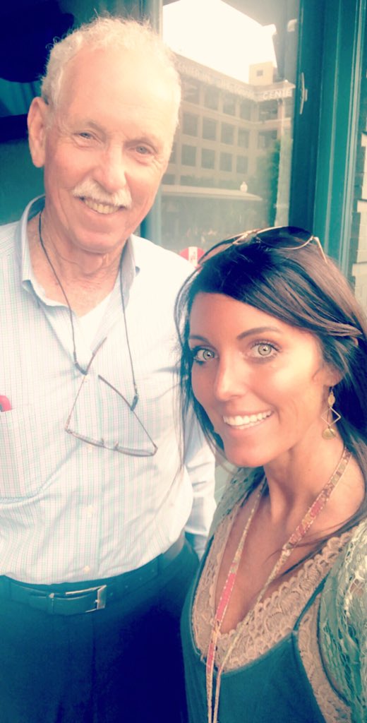 A night out with my dad throwin’ back to the jams I grew up to. #alanjackson #berglundctr