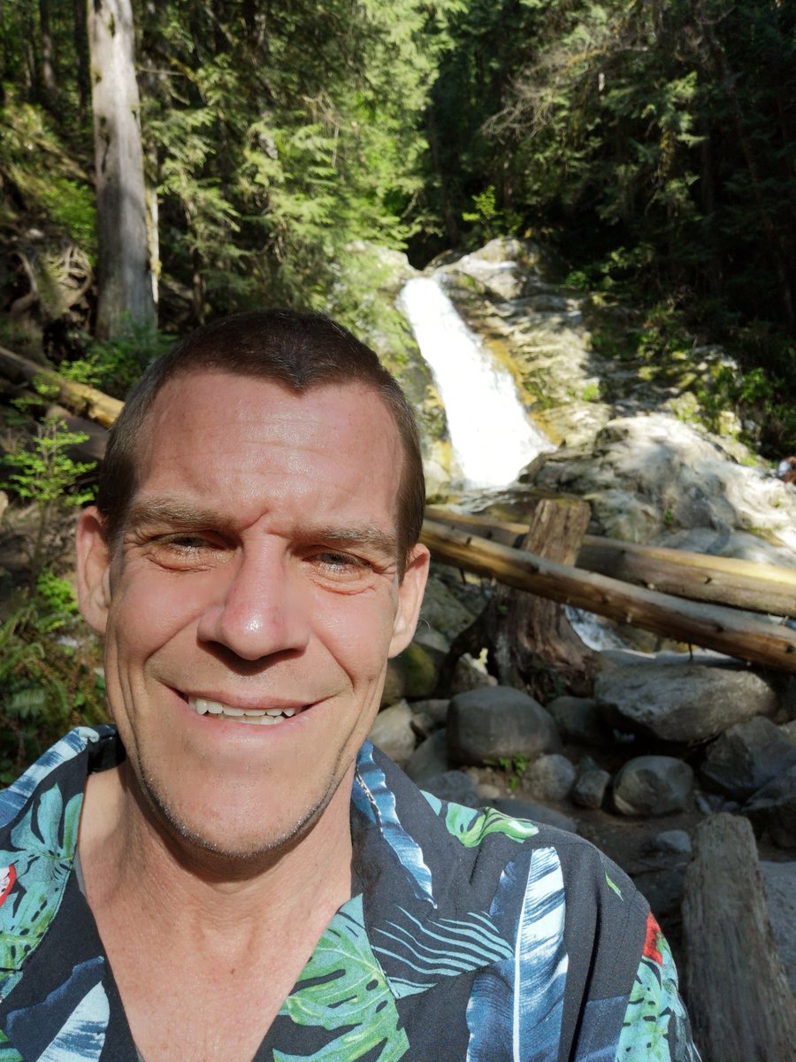 bfraser747's tweet photo. I just cannot thank all the people who prayed, helped in every way when I was sick. One year ago I almost died and on 05/13/18 I weighed 109lbs. 
Today I feel great. I found the end of the rainbow &amp; a little slice of Heaven
#CrystalFalls #CoquitlamRiver
#BeautifulBritishColumbia https://t.co/ZcgdBEYnBM
