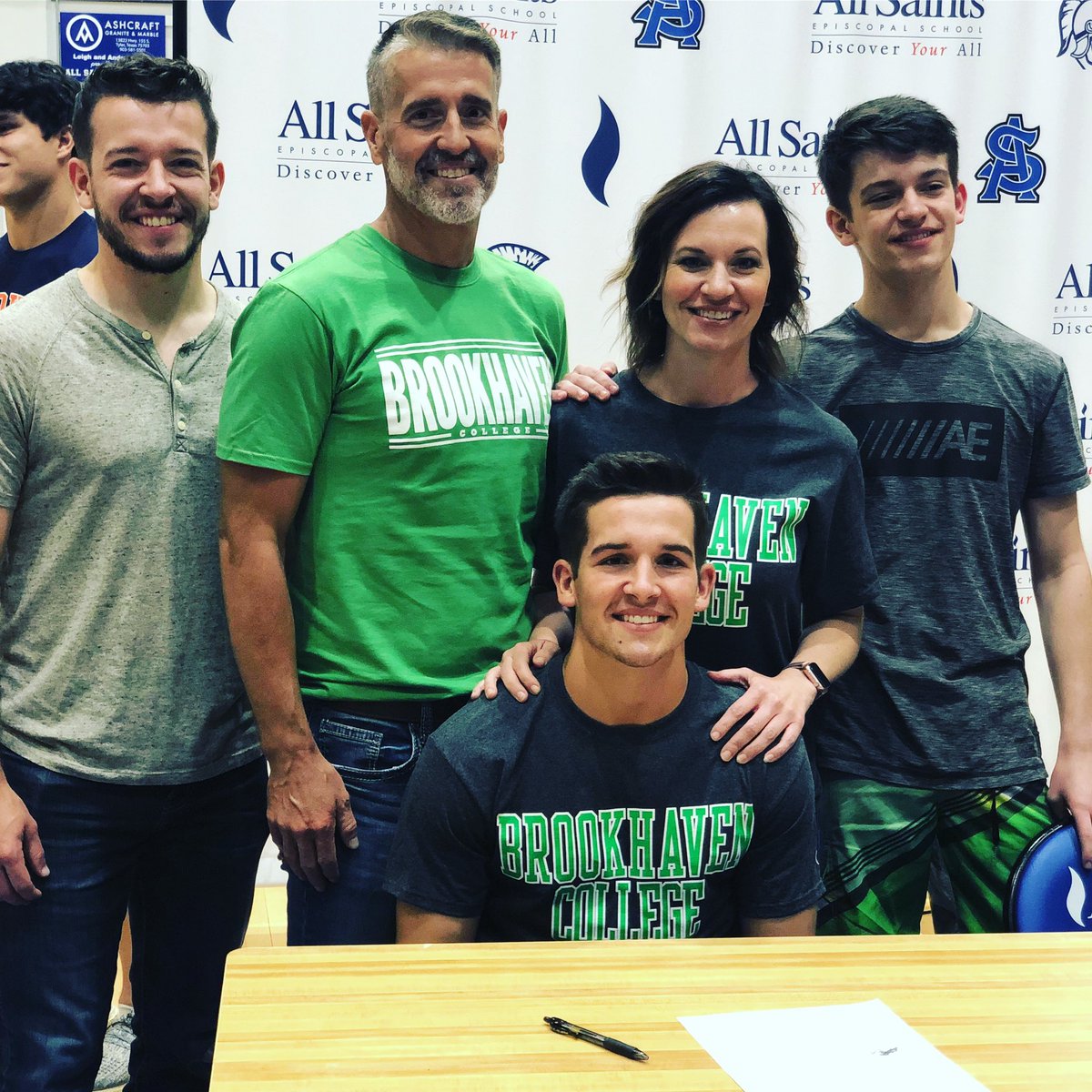 Brian Crawford M.Ed. (@briankcrawford5) on Twitter photo ANOTHER ☝️ Congrats to another Ballers Nation Grinder Levi McCasland on his Signing to Brookhaven College🏀 This young Man is a fierce competitor who is another product of the PROCESS! <a href="/etxballers/">Ballers Nation</a>
#BallersNation #TrustTheProcess
Who’s Next?✍️🏀 ANOTHER ☝️ Congrats to another Ballers Nation Grinder Levi McCasland on his Signing to Brookhaven College🏀 This young Man is a fierce competitor who is another product of the PROCESS! <a href="/etxballers/">Ballers Nation</a>
#BallersNation #TrustTheProcess
Who’s Next?✍️🏀