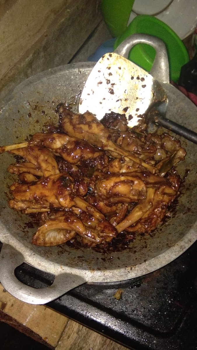 Niki Sae '™ tweet media