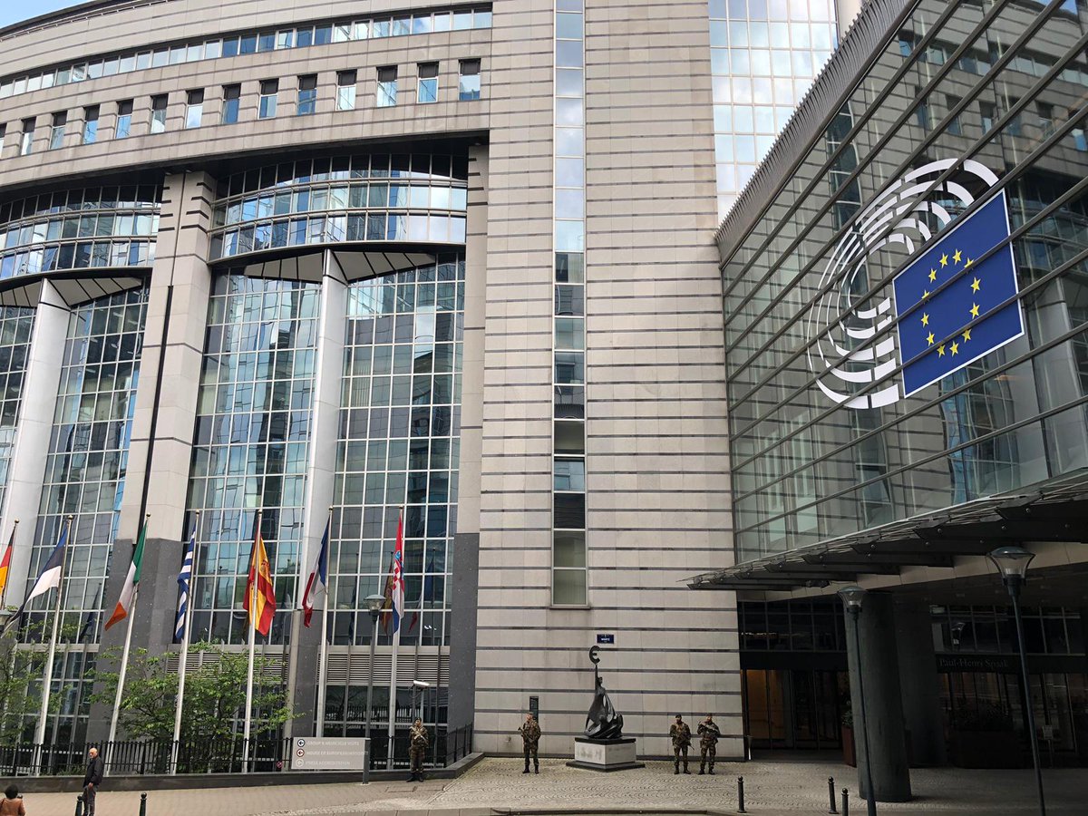 shabka_infonet's tweet photo. "The Parliament acts as a co-legislator, sharing with the Council the power to adopt and amend legislative proposals and to decide on the EU budget." Don't forget to get #voting documents, for the #euelections2019 because #eachvotecounts! #thistimeivote #vote #EachVoteCounts https://t.co/43XuAbrj1d